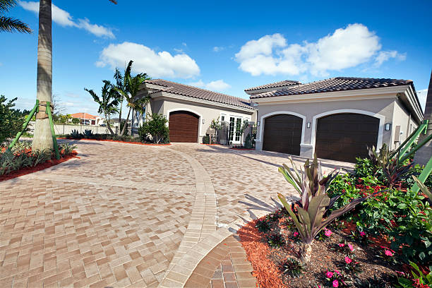 Best Residential Driveway Paver Services  in Charlotte Park, FL