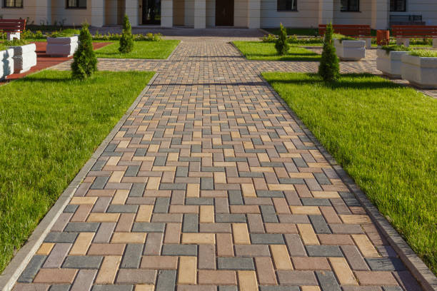 Best Custom Driveway Pavers  in Charlotte Park, FL